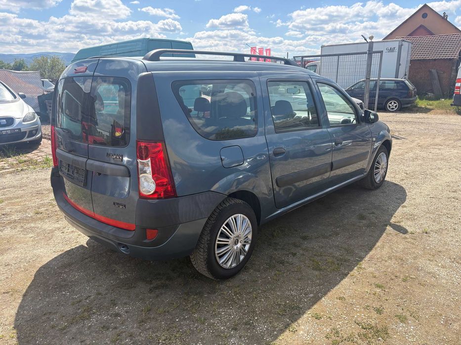 Dacia Logan MCV .7 locuri . 1,6 mpi