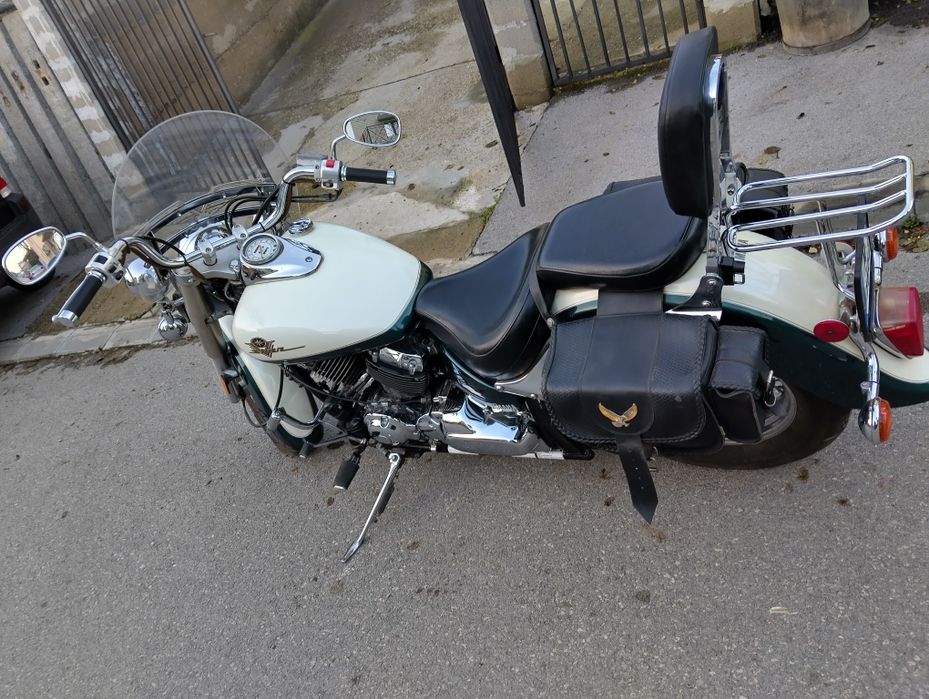 Yamaha V-Star 650cc