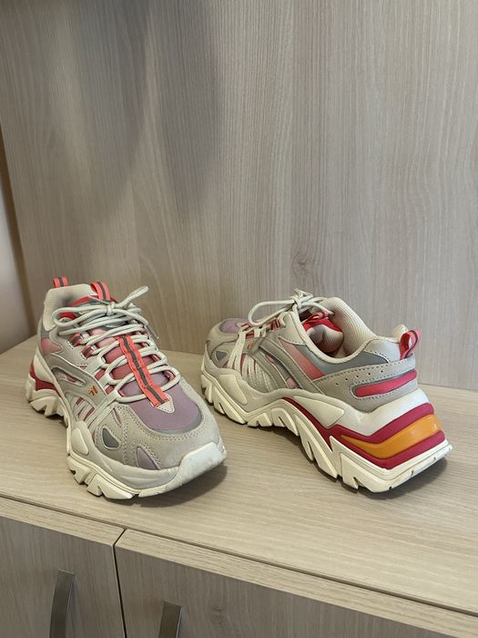 Маратонки FILA Electrove 38 номер