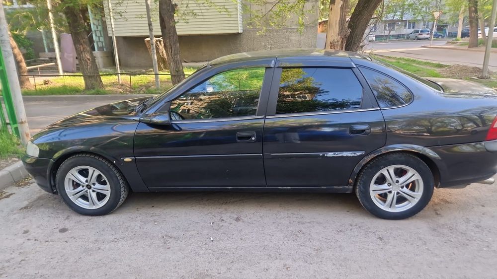 Опель вектра 96 года