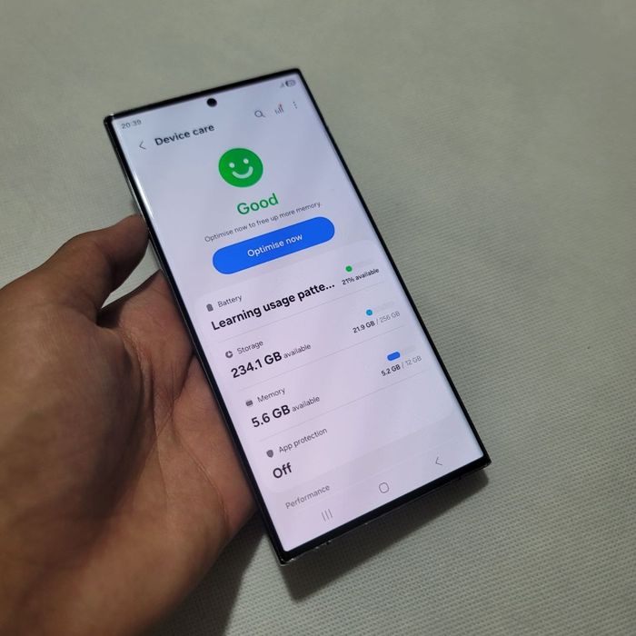 Samsung S23Ultra 5G sotiladi 256/12