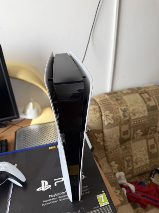 PlayStation5 Digital Edition 1TB(PS5)