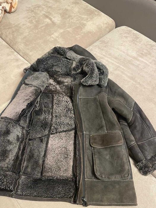 Продам детскую дубленку