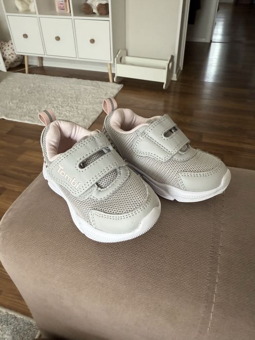 Кроссовки tombi детские