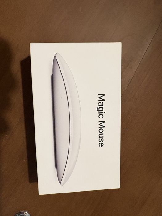 Мышка новая Apple
