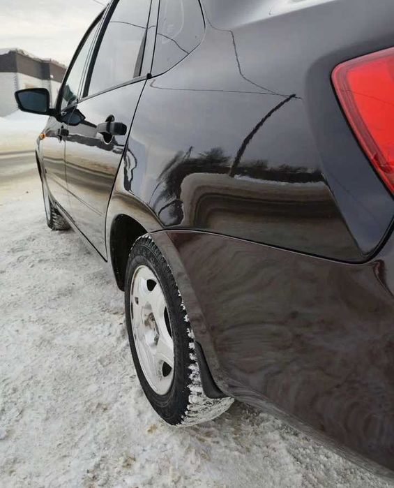 ВАЗ Лада гранта 2012 год автомат