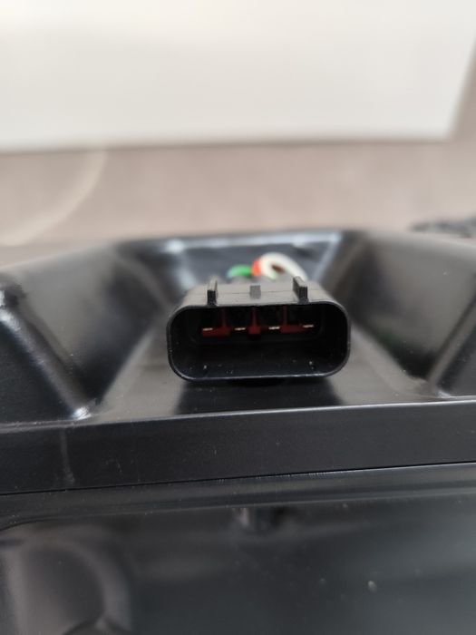 Subwoofer Freelander 2, Land Rover