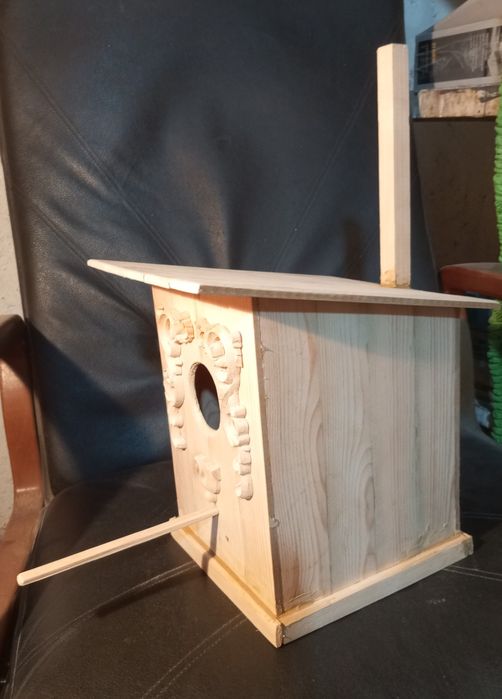 Скворечники на заказ.