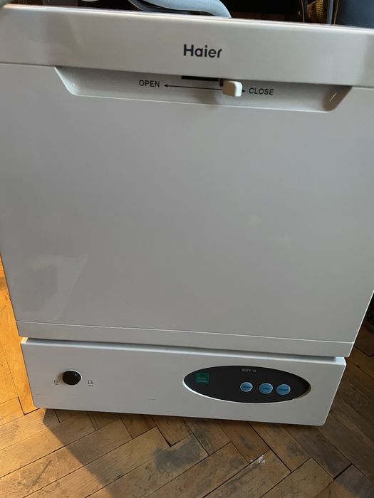 Съдомиялна Haier