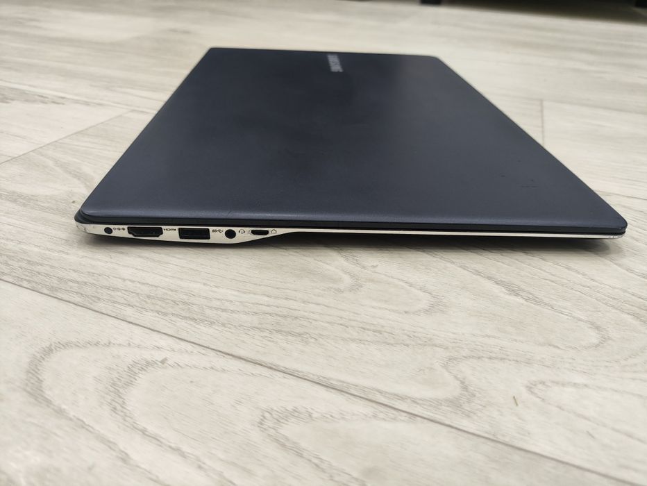 Samsung Galaxy Book Pro I7 8/255gb