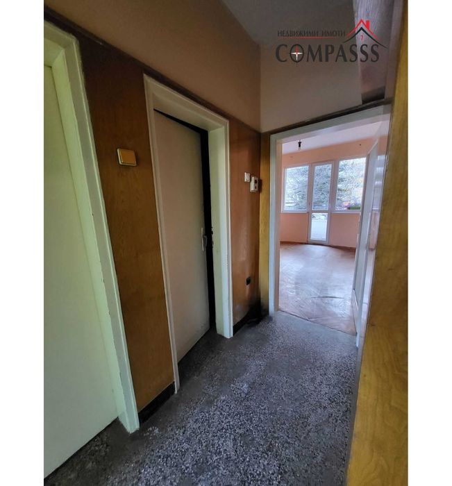 Продава се Тристаен апартамент в Добрич, Център - 92 кв.м за 1196 €/кв.м - Снимка #6