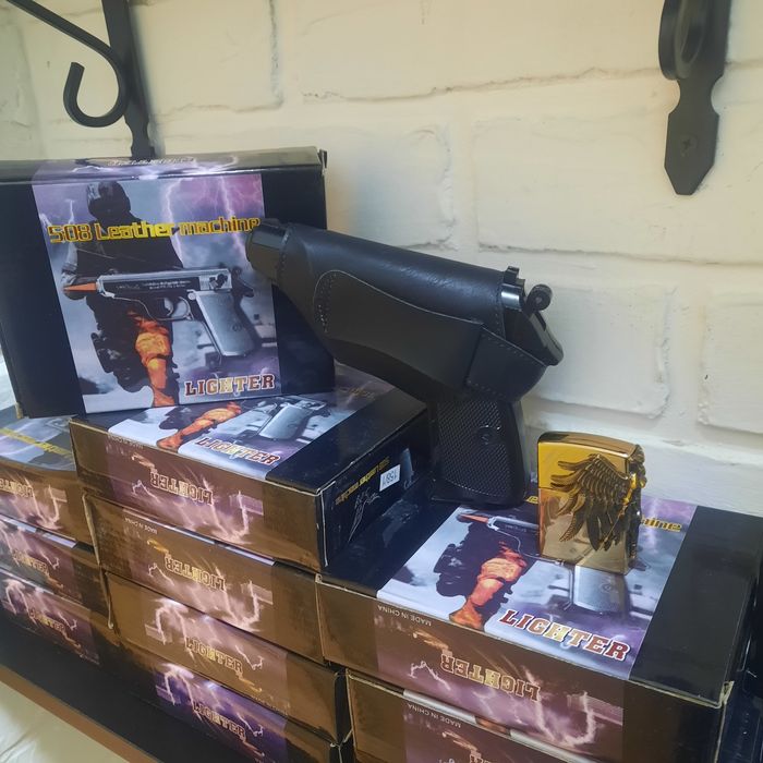 Зажигалка газовая