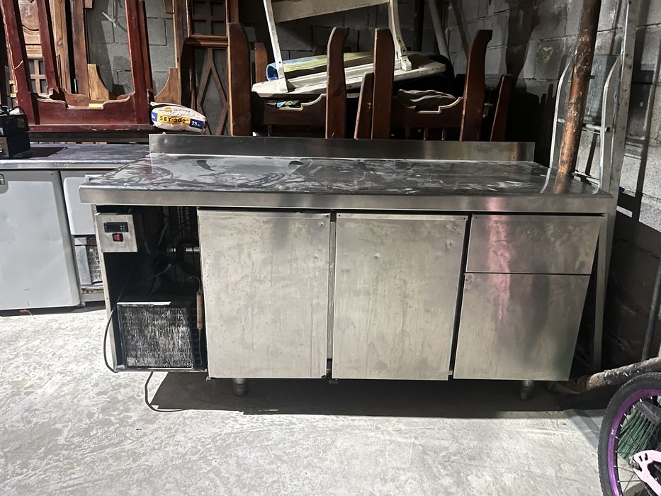 Стол холодильник