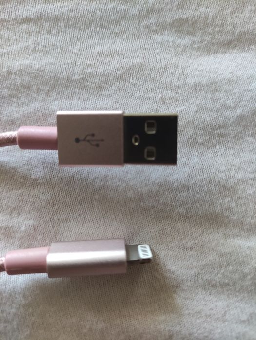 Кабел захранващ за Iphone
