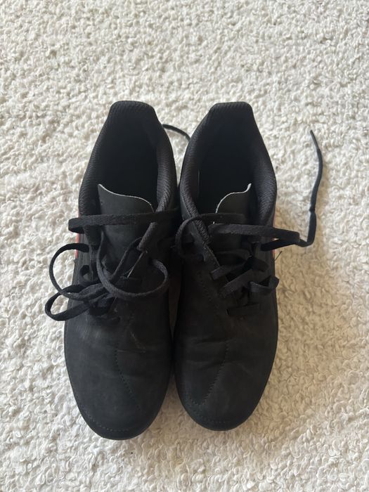 Детски бутонки 36 и 37 номер