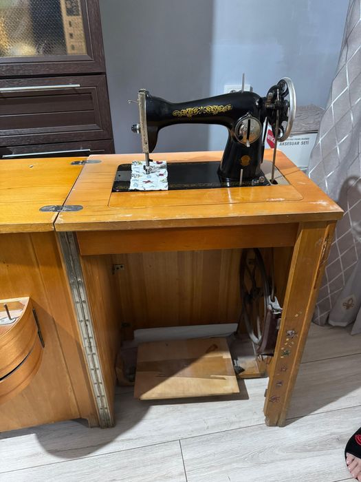 Машинка швейная Подольск