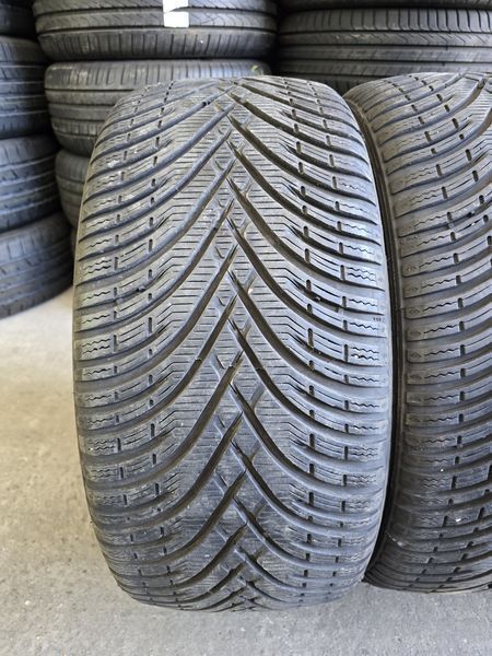 225/40/18 KLEBER 4бр