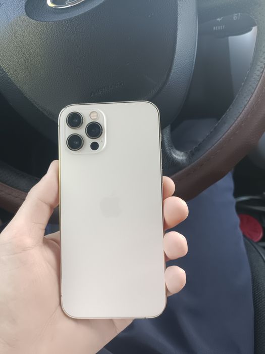 iPhone 12 pro 256гб