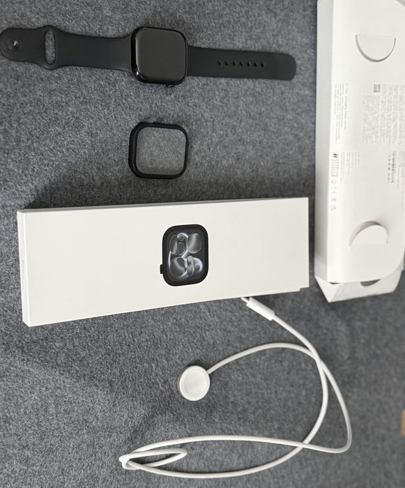 Apple Watch 11 46mm в гаранция!