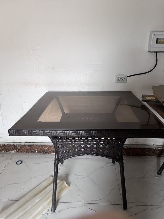 Ротанговый стол