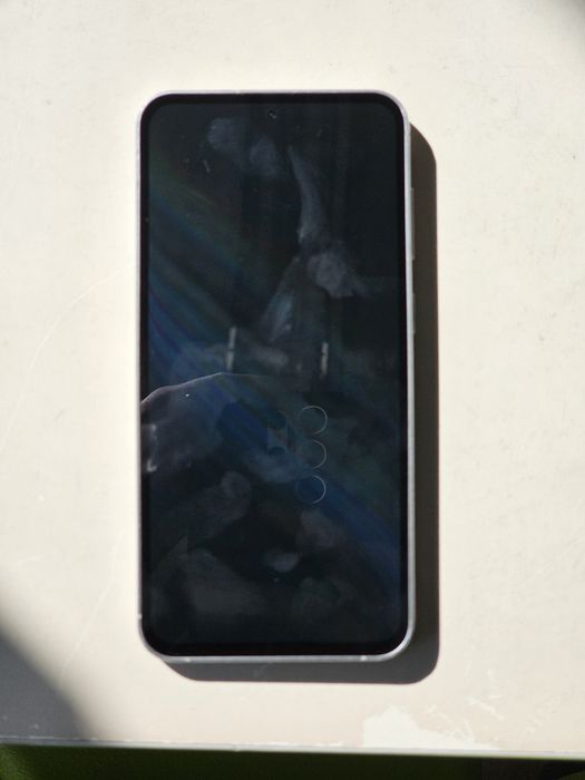 Продавам Samsung galaxy S23FE