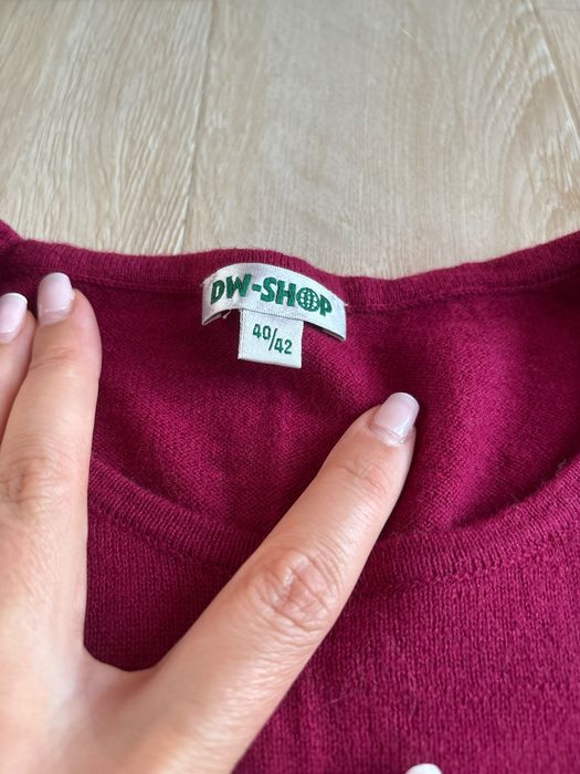 Vând pulover 45%lana și 55% bumbac, mărimea 40/42