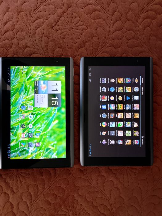 Vând sau schimb 2 tablete Acer iconia A500