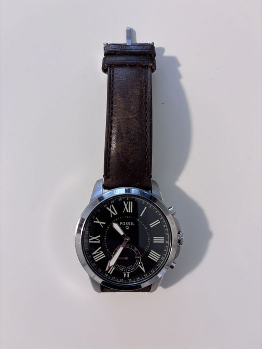 Fossil Grant Hybrid Smartwatch – curea piele maro, elegant și modern