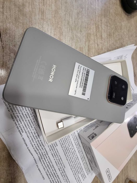 HONOR x7d 256gb Чисто нов!