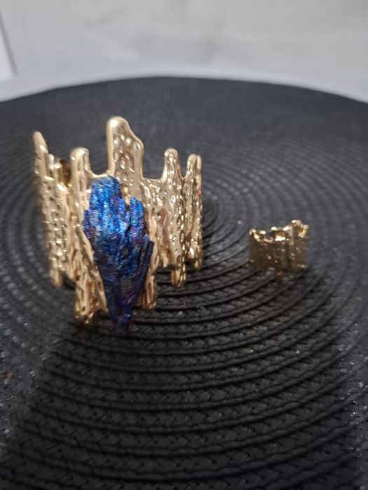 Set cuart Aura albastru bratara 6.5 cm si inel 2 cm reglabile