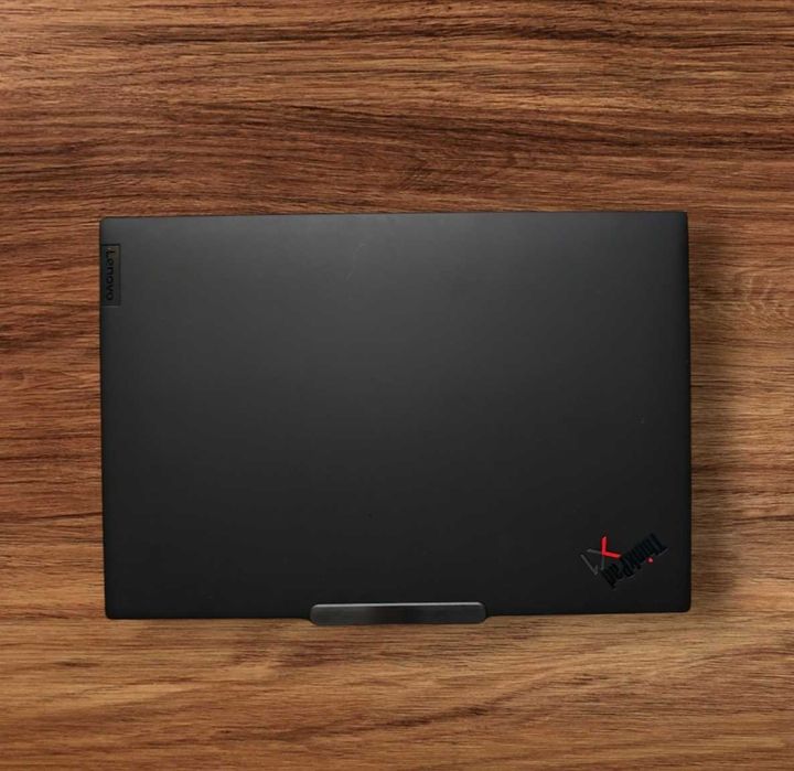 Lenovo Thinkpad X1 Carbon 12 Gen, i7 155u, 32GB DDR5X, 512GB NVME