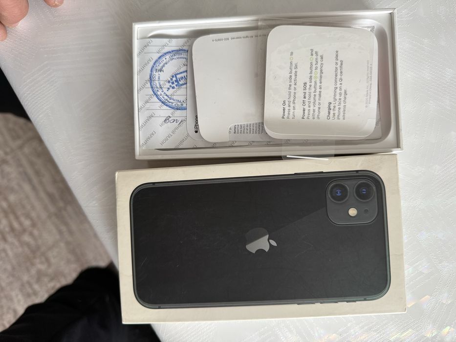 Айфон 11 продам
