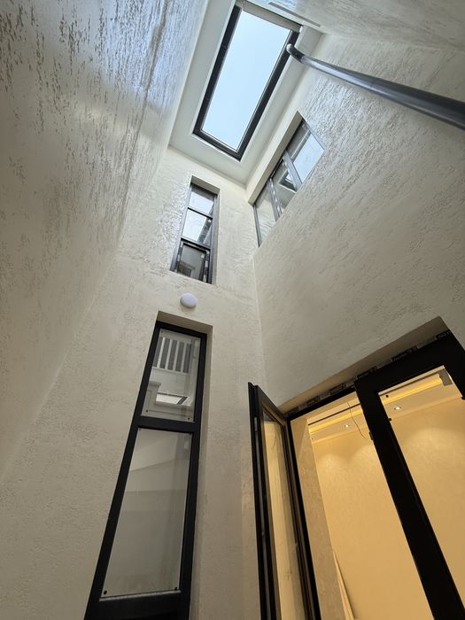 ориентир ФАЙЗ кафе 5 хонали ЕВРО КОТТЕДЖ сотилади! Сергили т.