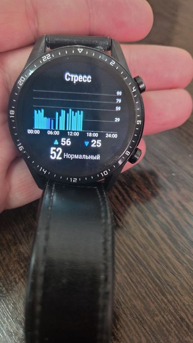 Продам умные часы Huawei Watch GT