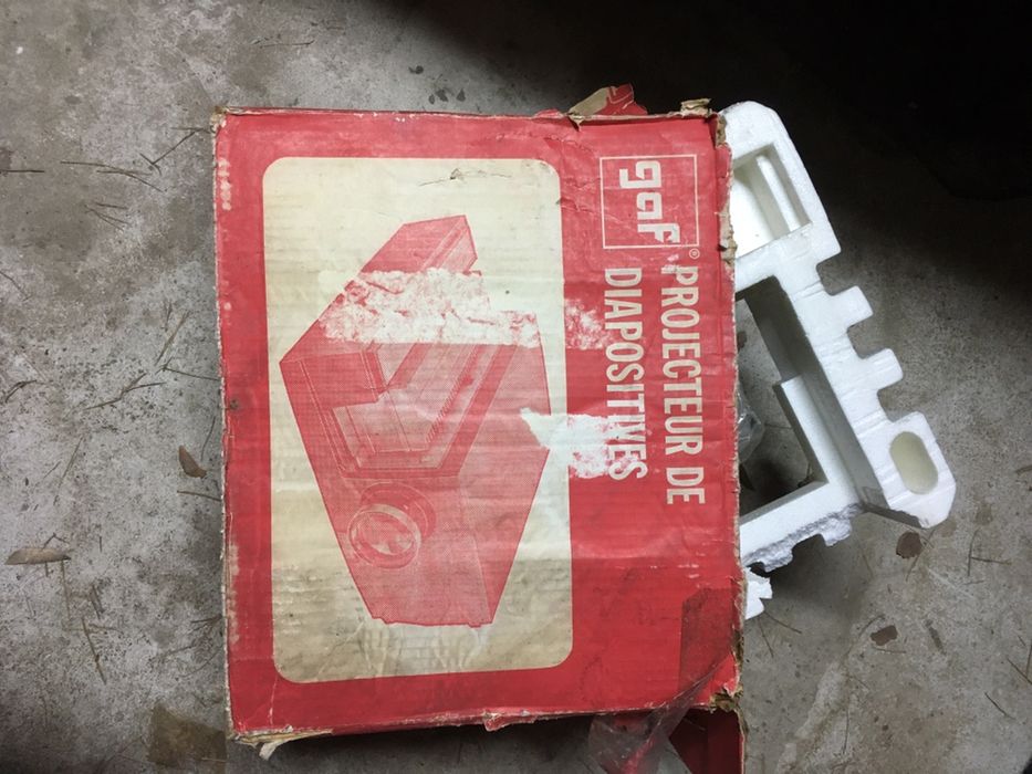 Прожектор GAF Американски/Руски за диапозитиви НОВ