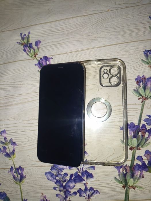 Vand iphone 12 instare buna