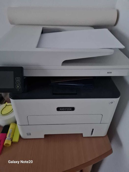 imprimanta XEROX B235