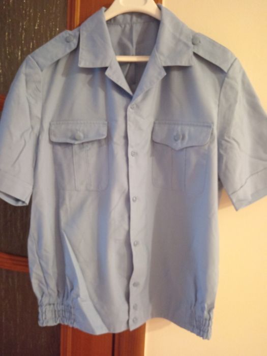Военные рубашки разного цвета