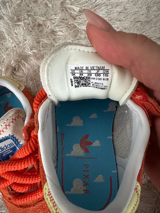 Оригинални маратонки адидас