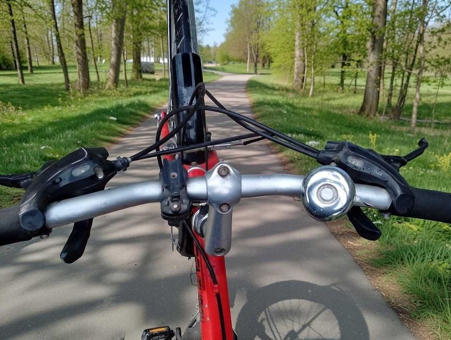 Немецкий велосипед HERCULES. Рама-21.Диски-28