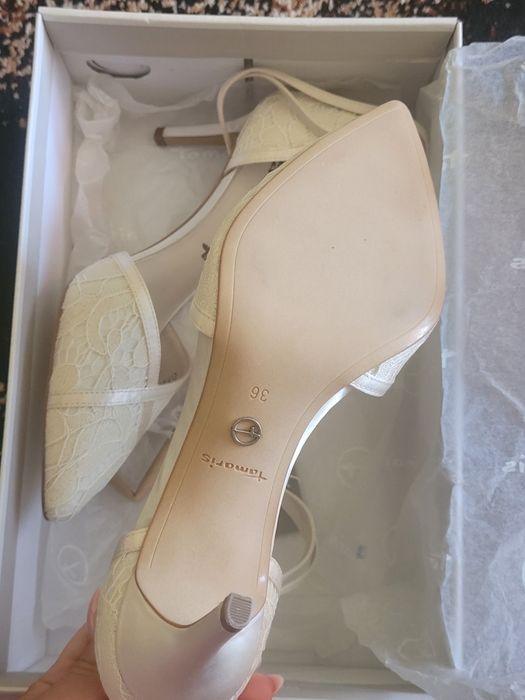 Сватбени обувки Tamaris