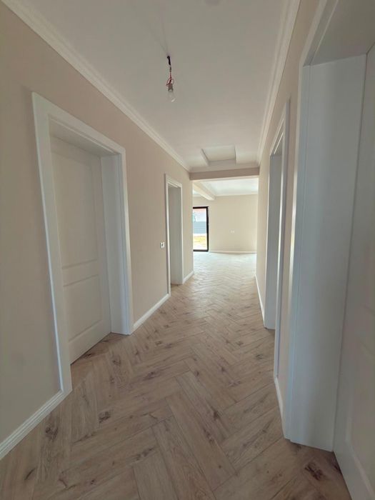 CASE MODERNE -Plan parter             Preț: 135.000€