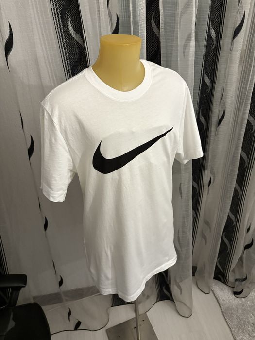 Nike тениски