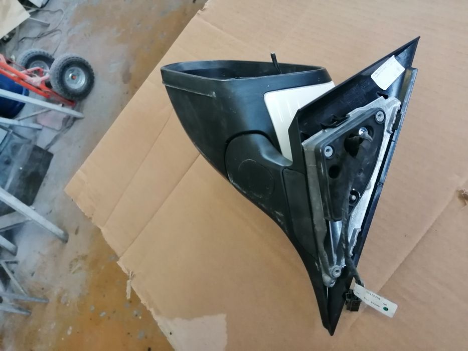 ляво огледало MB C-KLASS (W205)(2014-2020)