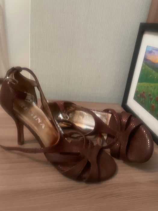 Туфли танцевальные