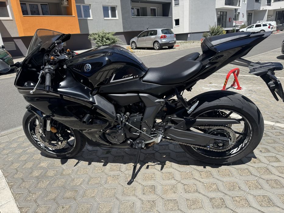 Vand Yamaha R7 2023 - pret negociabil