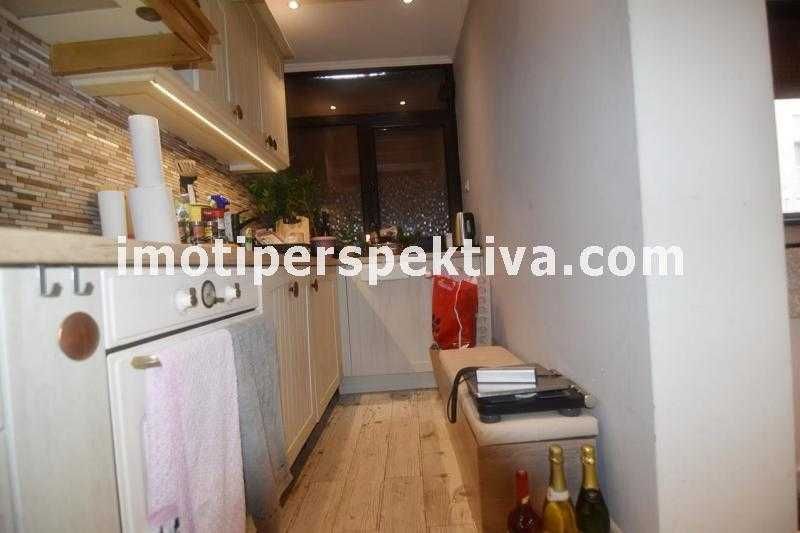 Продава се Тристаен апартамент в Пловдив, Беломорски - 105 кв.м за 1117 €/кв.м - Снимка #5