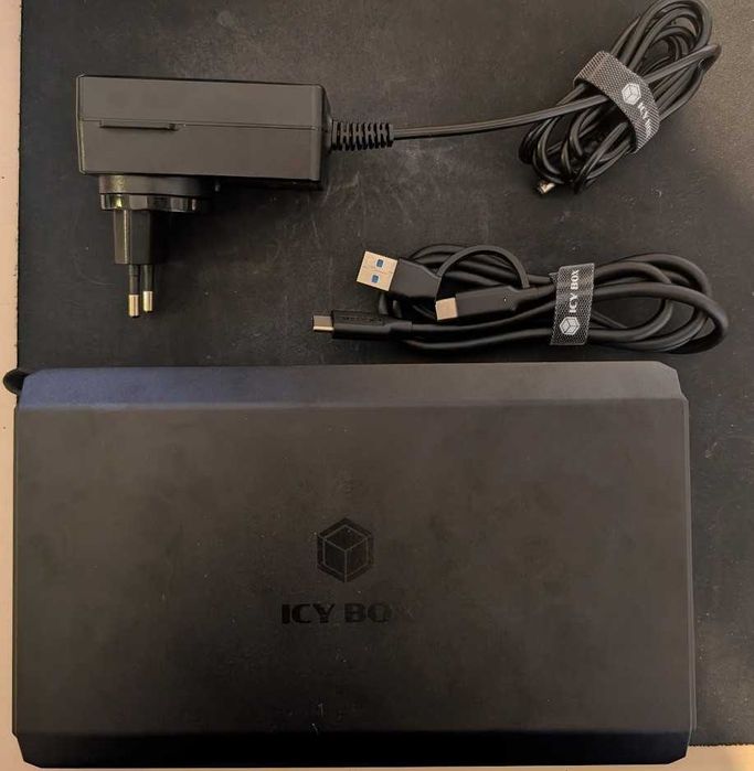 Pachet DAS / NAS: 2x HDD 2TB WD Red Pro + Carcasă RAID IcyBox USB-C
