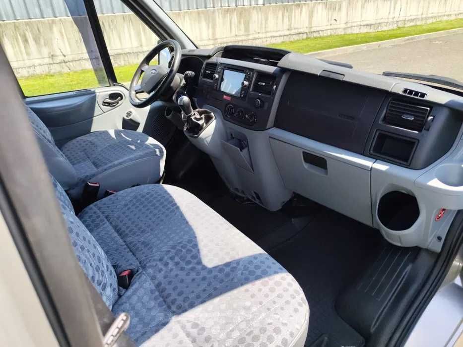 Ford TRANZIT /AN 2010/2.2 LITRI Diesel 90 CP/LOCURI 8+1