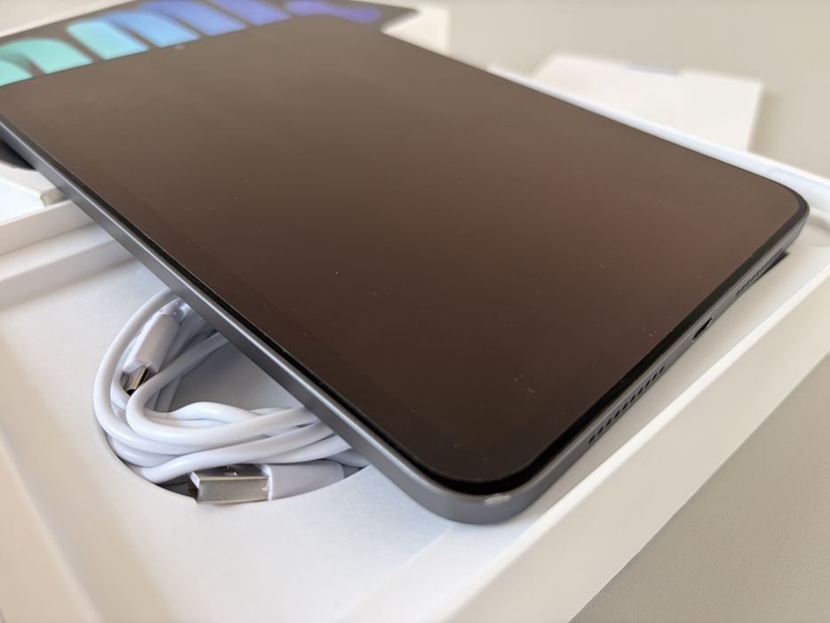 Pachet complet Apple iPad Mini 6, 64 GB Wi-Fi, model A2567, Apple pen gen2, Husa